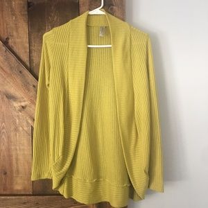 Francesca's citron green cardigan
